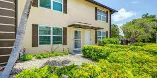 Marco Island Treasure Gallery 5