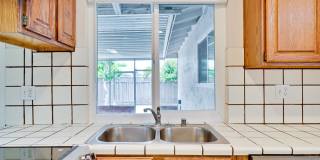 6063 Pineland Avenue Gallery 16