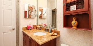 ** THE VINEYARDS SEASONAL ** 2 BED PLUS A DEN\2 BATH 2ND FLOOR COACH HOME READY FOR YOU ** VACATION READY HOME ** Gallery 22