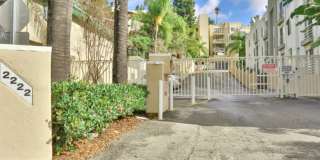 2222 BEACHWOOD Dr Gallery 46