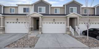 219 West Silver Springs Drive Gallery 1