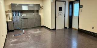 79 N CHARLOTTE Street Gallery 6