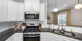 Partially Furnished Lakefront Retreat in Sunset Bay – Stunning Views & Resort-Style Amenities Gallery 14