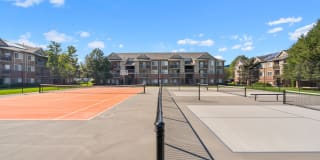 The Falls At Hunters Pointe Gallery 25