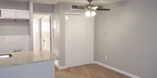 Four plex in South Austin, Westgate area - 1 bedroom and 1 bathroom Gallery 4