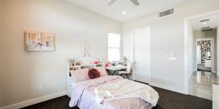 19 GARDEN RAIN Drive Gallery 30