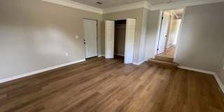 **4/2 Single Family home Available Now!!** Gallery 14