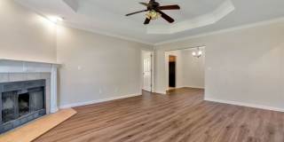 Beautiful 4-bedroom 2 bath Home in Bentonville! Gallery 9
