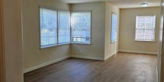 6907 White Oak Gallery 10