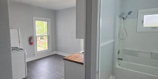 Kent 1 Bedroom 1 Bath (Upstairs Apartment) Gallery 6