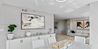 19195 NE 36th Ct Gallery 10