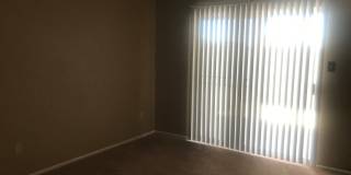 Centrally located 3 bedroom condo Gallery 18