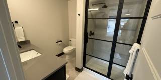 Month-to-Month 3bed 2.5 bath Whitefish Townhouse for rent - Walking distance to downtown. Gallery 20