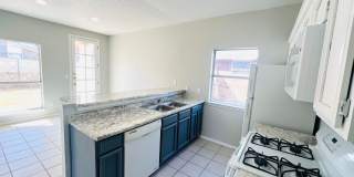 Charming 3 bedroom, 2.5 bath home in Northeast El Paso! Gallery 8