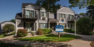 Yorktown Apartments Gallery 11