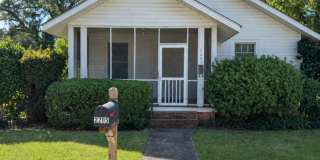 Pepperell Mill Village Cottage Gallery 1