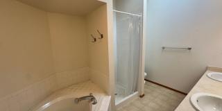 Charming Loft Style 2-Bedroom 2-Bath Condo with Dual Balconies Gallery 19