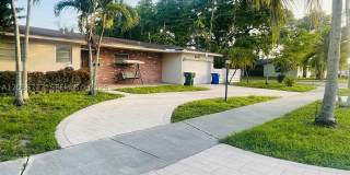 6790 SW 10th Ct Gallery 1
