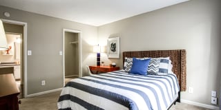 50 Stoneview Gallery 34