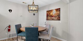 Updated 3 bedroom duplex near Greenbelt! Gallery 12