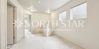 Vaulted Ceilings, Modern Finishes & Easy Living Gallery 18
