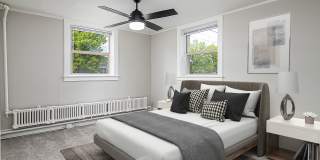 Elegant Renovation! HUGE 1 Bed 1 Bath Available Now! Gallery 7