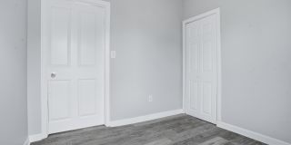 660 Public St Gallery 12