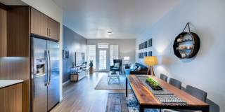 Gunbarrel Center Gallery 23