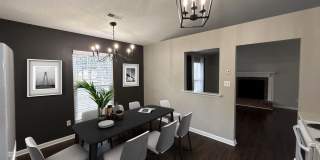 2 Bedroom Home Near University! Gallery 6