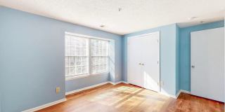 Room in 3 Bedroom Home at Arlyn Cir Gallery 21