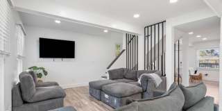 113 4th Ave Gallery 6