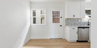 7227 Beck Avenue - 7227 1/2 Gallery 8