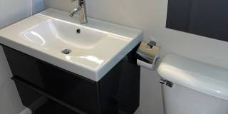 Edgehill Flats LLC Gallery 21