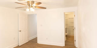 2321 Laverne Avenue Gallery 14