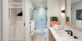 3430 Gulf Shore Blvd N unit: 5C Gallery 33