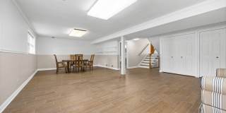 2922 Sunnyside Avenue Gallery 15