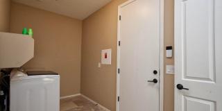 21883 N 263rd Drive Gallery 20