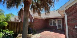 829 Ruffin Street Gallery 14