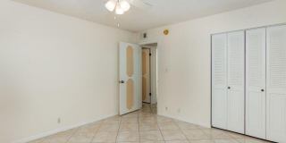 1595 N Atlantic Avenue Gallery 23