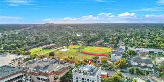 4220 Laguna St Gallery 3