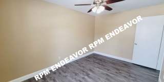 "Stunning 3-Bed Home with Modern Finishes, Spacious Yard, and Quiet Cul-De-Sac Location!" Gallery 17