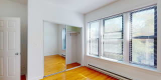 Kenwood Court Gallery 8