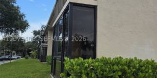 5981 Washington St Gallery 1