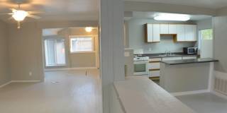 151 Fremont Ave W Gallery 16