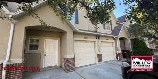 Cute Toewnhouse in a Gated Community Cute Toewnhouse in a Gated Community Gallery 1