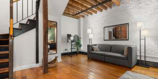 19 Stanhope Gallery 2