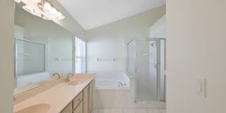3/2 Beautiful Meadow Pointe Home Gallery 21