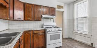 Large Single Family House Gallery 10