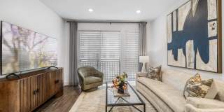 Hanover Stoneham Gallery 16