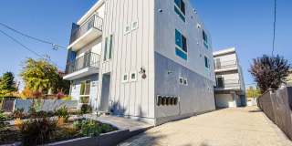 10803 1/2 Kling St Gallery 1